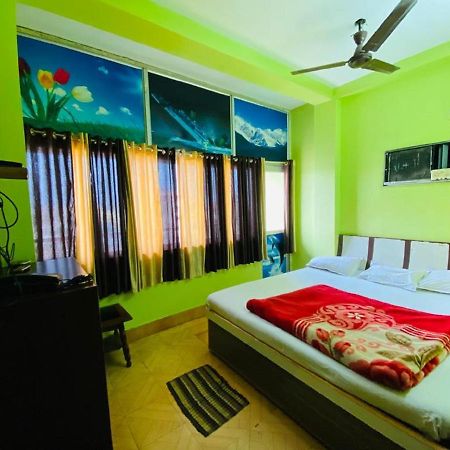 Staymaker Hotel Prerana Tarapith Exterior foto