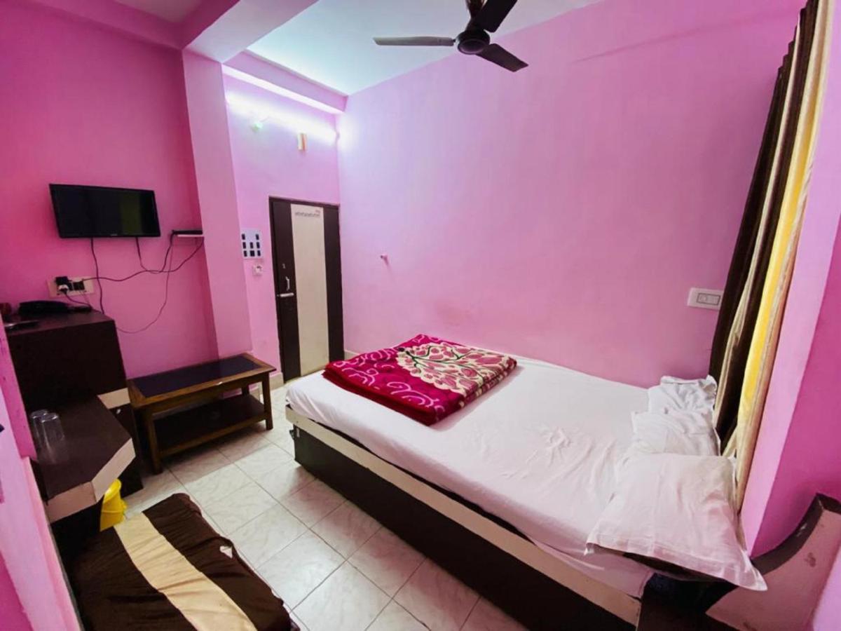 Staymaker Hotel Prerana Tarapith Exterior foto