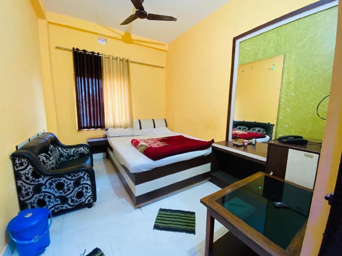 Staymaker Hotel Prerana Tarapith Exterior foto